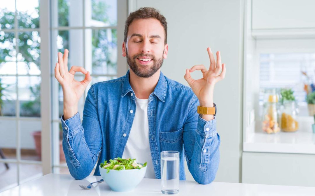 Manger en pleine conscience selon Eatology